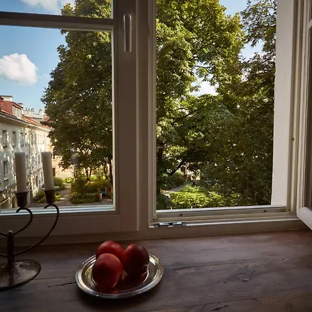 Mariensztat / Old Town Place For * Varšava