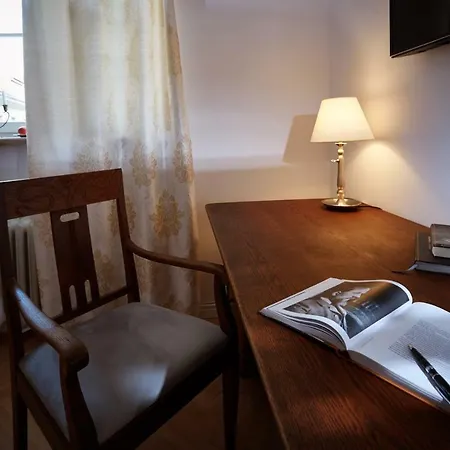 Apartment Mariensztat / Old Town Place For Warsaw