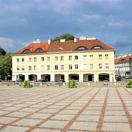 Mariensztat / Old Town Place For Apartman Varsó