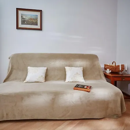 Mariensztat / Old Town Place For * Varsó